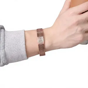 Traditional Ayurvedic Engraved Star Pattern Solid Copper Health Bracelet Fashionable Metal Jewelry Exquisite Design - Product Image 4