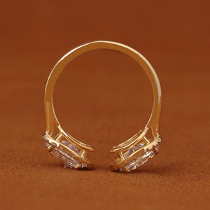 Bague de fiançailles à deux pierres en diamant de laboratoire ovale de 2 carats, or massif 14 carats, certifiée IGI - Product Image 6