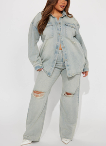 Veste en jean oversize délavée pour femme, style boyfriend, personnalisable OEM ODM, streetwear décontracté haut de gamme - Product Image 2
