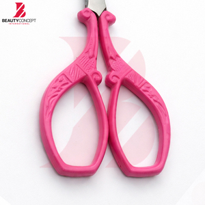 Tijeras para Cutículas Rosadas con Mango Ergonómico, Acero Inoxidable Afilado, Herramienta de Manicura y Pedicura para Profesionales - Product Image 5