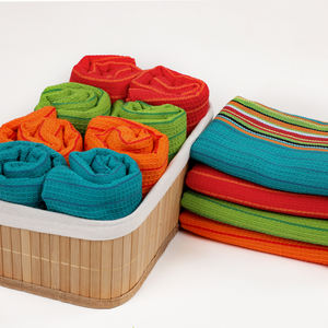 Paños de Cocina Modernos de Algodón Orgánico con Tejido Waffle, Sin Pelusas y Altamente Absorbentes para Secar Utensilios y Limpiar la Cocina - Product Image 1