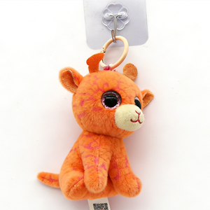 Porte-clés girafe miniature personnalisée, mignonne, assise, orange et rose à pois, petit animal de safari en peluche avec paillettes roses - Product Image 4