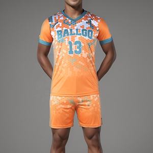 ชุดวอลเลย์บอลแบบกำหนดเองและชุดทีมพิมพ์ลายแบบ Sublimation ชุดกีฬาสำหรับผู้ชายและผู้หญิง ผลิตจากโพลีเอสเตอร์ 100% ระบายอากาศได้ดี - Product Image 4