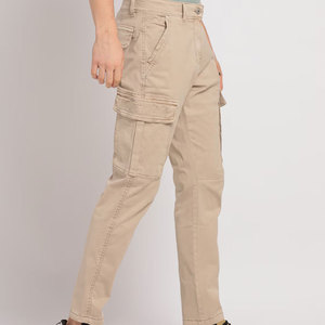Pantalon cargo homme en coton durable, coupe slim, taille droite, écologique, robuste, pour l'aventure en extérieur et le style urbain - Product Image 3