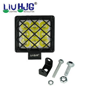 Feux de travail auxiliaires LED carrés clignotants 40W 12V LIU HJG 9 LED pour <span class=keywords><strong>moto</strong></span>, voiture et camion – Accessoires <span class=keywords><strong>moto</strong></span> modifiés - Product Image 3