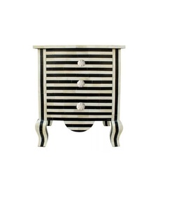 Mesa de Noche de Madera Hecha a Mano con Cajones Laterales y Incrustaciones de Hueso Premium, con Trabajo de Incrustación Detallado para Dormitorio - Product Image 1