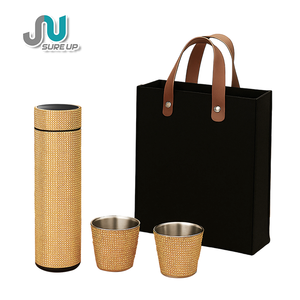 กระติกน้ำสุญญากาศสแตนเลสขนาด 500 มล. ดีไซน์ใหม่สุดหรูสำหรับสุภาพสตรี พร้อมตัวกระติกประดับเพชรและฝาปิดแสดงอุณหภูมิแบบ LED - Product Image 4