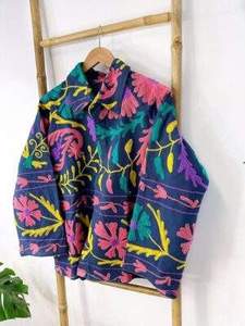 เสื้อแจ็คเก็ตปักลายซูซานีสีกรมท่า งานปักด้ายลายพฤกษศาสตร์สีสันสดใส เสื้อโค้ทแฮนด์เมดสไตล์โบฮีเมียนสุดหรูสำหรับผู้หญิง - Product Image 4