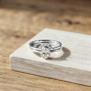 Bague de fiançailles en or massif 10K 14K 18K avec diamants de laboratoire ovales et ronds, diadème de mariage assorti, alliance incurvée - Product Image 1