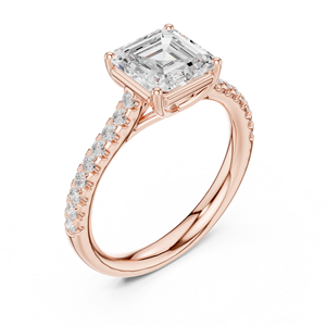 Anillo de compromiso de moissanita con corte Asscher y piedras laterales pavé en banda solitaria de plata de ley chapada en oro rosa - Product Image 4