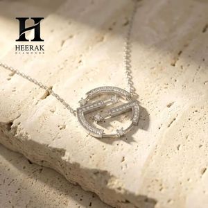 Pendentif géométrique de luxe en diamant, collier moderne en or 14K/18K, bijoux fins par Heerak Diamonds - Product Image 2