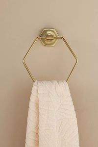 Porte-serviettes en aluminium finition premium, accessoire de salle de bain, fabriqué pour les distributeurs en gros, les chaînes de magasins de détail et les importateurs mondiaux - Product Image 5