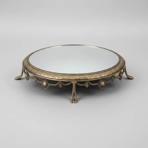 Plateau miroir rectangulaire en laiton, plateau de service de luxe finition dorée, facile à nettoyer, organisateur de vanité décoratif, présentoir en métal, décoration intérieure - Product Image 4