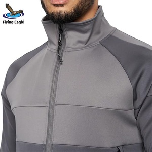 Survêtement personnalisé pour homme, ensemble de jogging respirant et léger pour la course et l'entraînement, fabriqué par le fabricant - Product Image 3