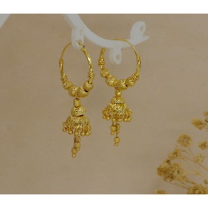 Boucles d'oreilles créoles indiennes légères de haute qualité pour femmes, plaquées or, à porter au quotidien, bijoux fantaisie, matériau principal alliage - Product Image 6