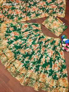 Lehenga Choli Duptta en organza imprimé traditionnel indien avec broderie Jari, sequins et pierres, tenue ethnique - Product Image 3