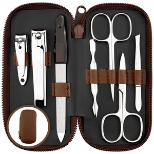 Ensemble de manucure et pédicure professionnel de qualité supérieure 7 en 1 en acier inoxydable, noir mat moderne avec étui en cuir marron - Product Image 1