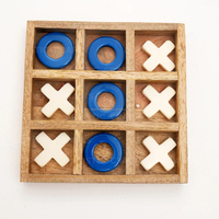Tic Tac Toe de style unique avec un jeu de société personnalisé moderne en bois de haute qualité de forme carrée pour enfants et adultes