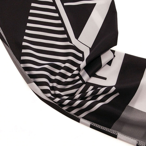 เสื้อรัดรูปผู้ชายคุณภาพสูง ระบายอากาศได้ดี สไตล์สตรีทแวร์ แขนยาว ผลิตจากผ้าสแปนเด็กซ์/โพลีเอสเตอร์ รับผลิตตามสั่ง ขายส่ง - Product Image 5