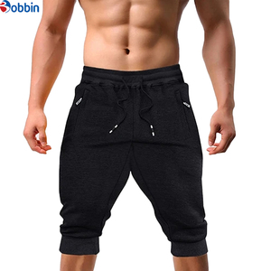 Pantalones Capri para Hombre, Pantalones Deportivos 3/4, Transpirables, por Debajo de la Rodilla, para Deportes al Aire Libre, Gimnasio, Fitness, con Bolsillos con Cremallera - Product Image 1