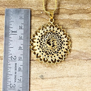 Collar de filigrana de latón con diseño bohemio de moda, colgante Om, joyería étnica para mujer, chapado en oro de 18k, loto mandala, para venta al por mayor OEM ODM - Product Image 6