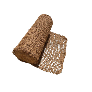 ตาข่ายใยมะพร้าวทนทานต่อสภาพอากาศ สำหรับเสริมแรงตลิ่งแม่น้ำและรักษาความมั่นคงของพื้นดินในช่วงที่มีสภาพฝนตกหนัก - Product Image 1