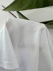 T-shirt personnalisé blanc 100% coton, broderie, manches courtes, col rond minimaliste, hauts décontractés pour femmes, tailles plus, haut d'été - Product Image 3