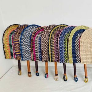 Abanicos de pared de hierba marina tejidos a mano en varios colores, una tendencia de moda, perfectos para decorar casas de estilo bohemio, suministrados desde Vietnam. - Product Image 1