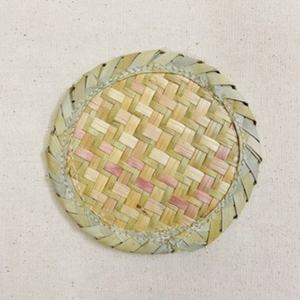 Sous-verres en herbe entière de style classique Kit de table Tapis OEM Emballage en vrac Tasse de dessous de verre en paille d'herbe pour l'hôtel et le restaurant - Product Image 1