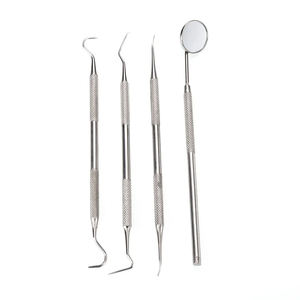 Juego de Instrumentos Quirúrgicos Dentales con Empuñadura Manual Moleteada, Herramientas de Metal Plateado Clase I con Espejo y Raspadores Shuja Surgico - Product Image 4