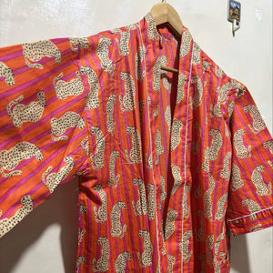 ชุดกิโมโนผ้าฝ้ายลายเสือดาวแบบยาว ชุดคลุมกิโมโนสไตล์อินเดีย ผู้ผลิตเสื้อผ้าสตรี ดีไซเนอร์ ราคาขายส่ง - Product Image 1