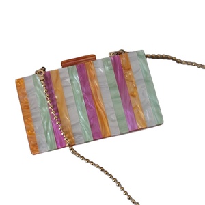 Mode femmes pochette en résine multicolore art marbre look design époxy dames sac boîte sac à main fait à la main donne classique - Product Image 6