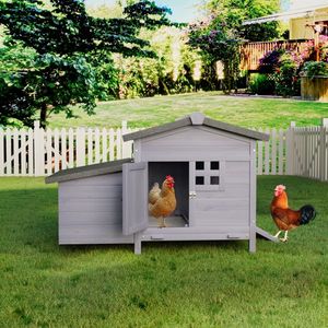 Pollaio Sicuro per Galline da Esterno con Vassoio Estraibile Anti-Perdita, Nido e Protezione dagli Predatori, Design in Legno con Tetto in Asfalto - Product Image 1