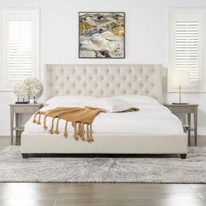 Letto matrimoniale Manhattan Shelter King con piattaforma, rivestito in lino beige chiaro - Product Image 1
