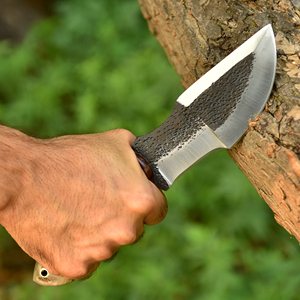 Couteau de chasse et de camping en acier au carbone, type Tracker Scout, avec fourreau, fait main, à lame pleine, manche en bois de rose et cor de bélier - Product Image 2