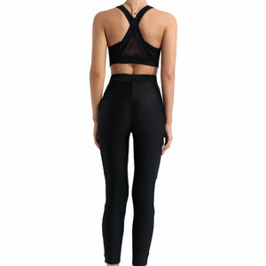 Conjunto de Yoga de 2 Piezas de la Mejor Calidad, Hecho en Pakistán, Nuevo Diseño, Ropa Deportiva para Mujer en Spandex/Nylon, Secado Rápido y Transpirable - Product Image 4