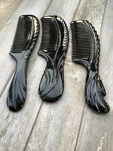 Peigne en corne de bœuf naturelle fait à la main, brosse à cheveux antistatique pour massage du cuir chevelu, outil traditionnel de soin des cheveux à la kératine pour le coiffage quotidien - Product Image 2