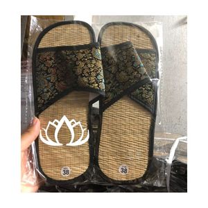 Chaussons en jonc de mer les mieux notés 2026 – Pour intérieur et usage en resort – Surface respirante et rafraîchissante – Anti-odeur – Légers et confortables - Product Image 1