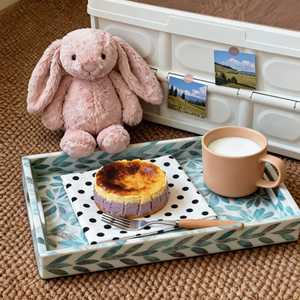 Plateau de service rectangulaire en nacre incrustée, motif feuille mosaïque, fait main, design moderne et luxueux, passe au lave-vaisselle, plateau décoratif - Product Image 6
