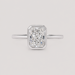 แหวนเพชรเม็ดเดี่ยวทรงรัศมี 2 กะรัต รุ่นคลาสสิคทิวลิป ทองคำขาว 14K สี E ความสะอาด VS1 ได้รับการรับรองจาก IGI แหวนหมั้นเพชรเลี้ยงในห้องปฏิบัติการ - Product Image 2