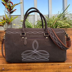 Usine en gros Design à la mode en cuir repoussé à la main grande capacité sac de voyage personnalisé en cuir de vache véritable unisexe sacs de sport - Product Image 3