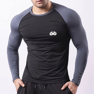 Créez votre propre logo sur une t-shirt de compression durable pour homme, vêtements de sport, taille personnalisée, design imprimé. - Product Image 2