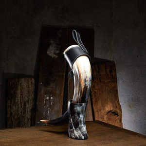 Jarra Vikinga de Cuerno Natural Pulido, Hecha a Mano, Moderna y Ecológica, para Fiestas, Cerveza, Vino, Sidra, Suministro al por Mayor - Product Image 1