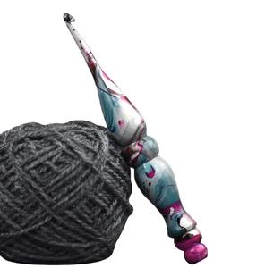 Ganchos de Crochet Rectos Simples y Duraderos Hechos a Mano con Material de Resina de Primera Calidad, Más Vendidos, para Tejer Hilos a Mano - Product Image 1