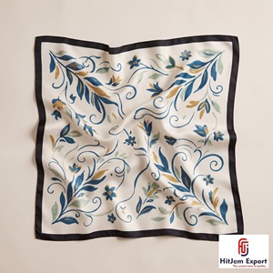 Écharpe carrée haut de gamme, impression numérique personnalisée, tissu léger, accessoires de mode élégants pour femmes, fabricant OEM ODM en gros - Product Image 1