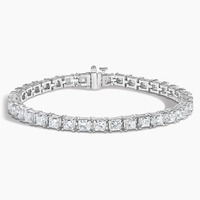Bracelet tennis en diamant de laboratoire taille princesse en or blanc 14 carats