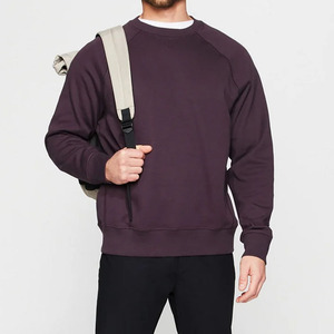 เสื้อสเวตเชิ้ตคอกลมผ้าฝ้ายสีเทาล้วนสำหรับผู้ชาย ไซส์ใหญ่ พิมพ์ลายโลโก้ ขายส่งสำหรับฤดูใบไม้ผลิ - Product Image 4
