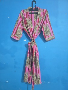 Robe pour femmes à imprimé tigre rose, manches trois quarts, longueur intégrale, fermeture à cordon, vêtements décontractés d'été, tricotée, 100% coton, douce - Product Image 1