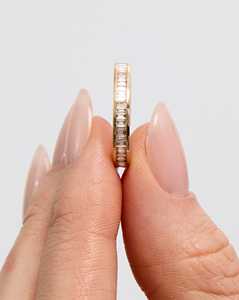 Anillos Apilables de Diamantes Cultivados en Laboratorio, Corte Baguette, Engaste de Canal, Minimalistas, 3.5mm, Anillos de Boda Eternos a Juego, Oro Sólido de 14K, Venta al por Mayor - Product Image 4