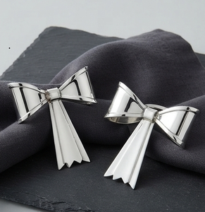 Metallic <b>Napkin</b> Ring Modern Design Wedding <b>Napkin</b> Rings Vintage <b>Silver</b> Plated Bow Shape Decorative Dining Hotel Restaurants - Product Image 1